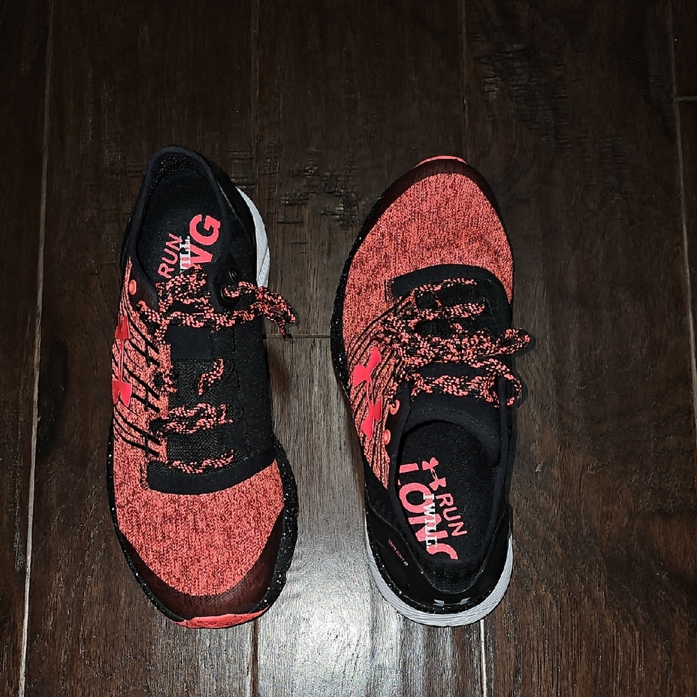 Under Armour Women's Pink and Black Sneakers